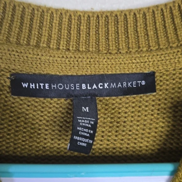 White house black market elbow sleeve v neck pullover sweater size Medium. - Picture 8 of 12